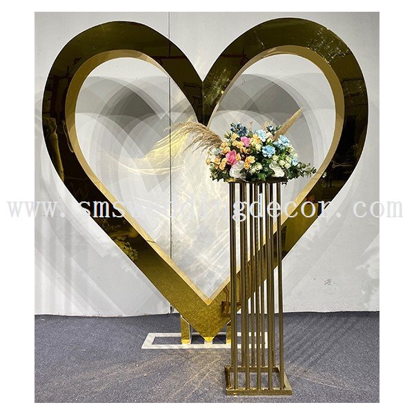 heart arch stand